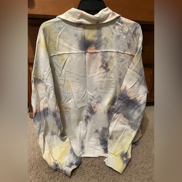 EASEL TIE DYE SHACKET - Picture 2 of 4